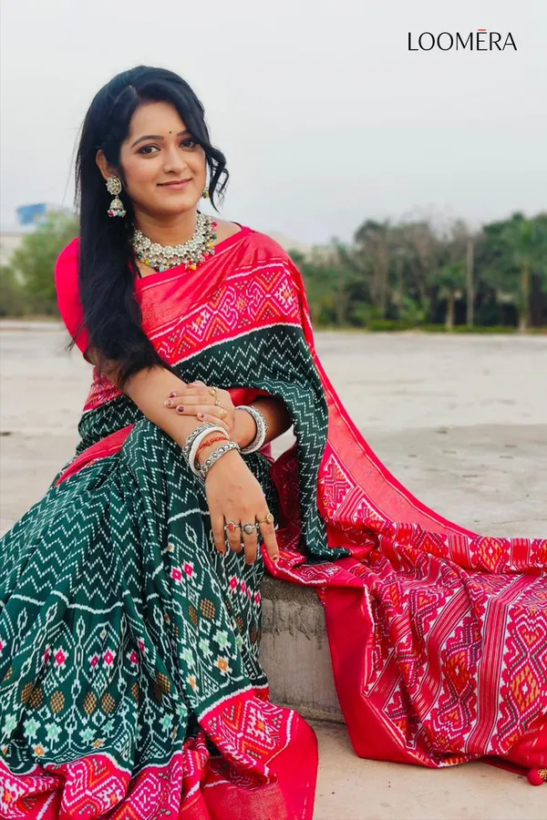 Green_And_Pink_Printed_Patola_Saree