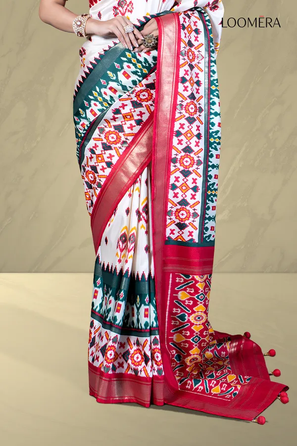 Off_White_Patola_Print_Saree_With_Crimson_Red_Border