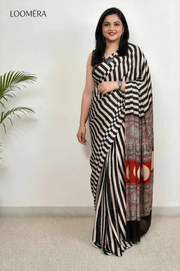 Black_and_White_Striped_Saree_with_Ajrakh_Print_Pallu