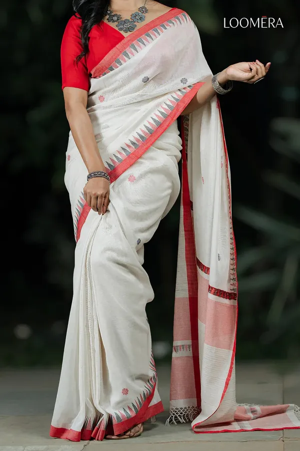 White_Handloom_Saree_With_Red_Temple_Border
