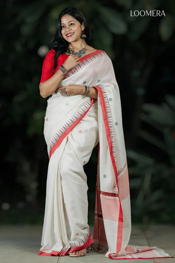 White_Handloom_Saree_With_Red_Temple_Border