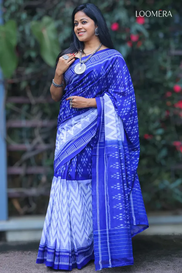White_and_Blue_Ikat_Handloom_Cotton_Saree