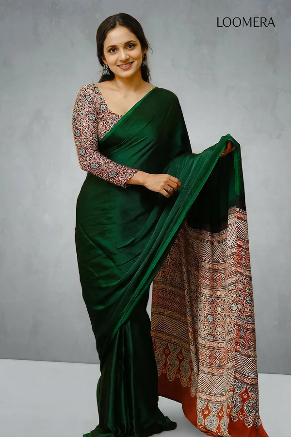 Green_Modal_Silk_Saree_with_Ajrakh_Print_Pallu