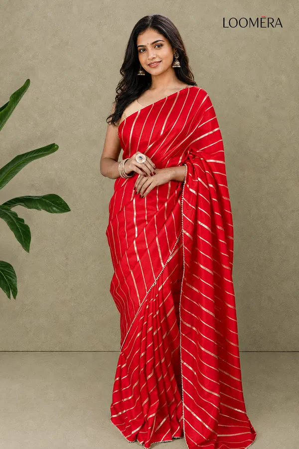 Red_Saree_With_Traditional_Golden_Zari_Work