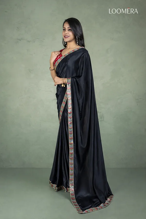 Black_Crepe_Saree_With_Sequin_Border_And_Readymade_Blouse
