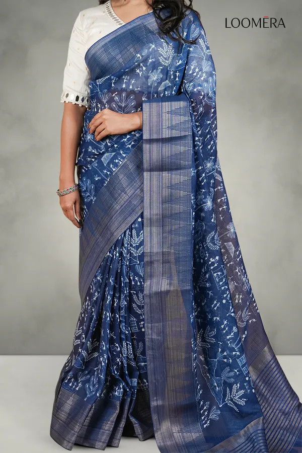 Indigo_Blue_Cotton_Printed_Saree_With_Zari_Border_And_Readymade_Blouse