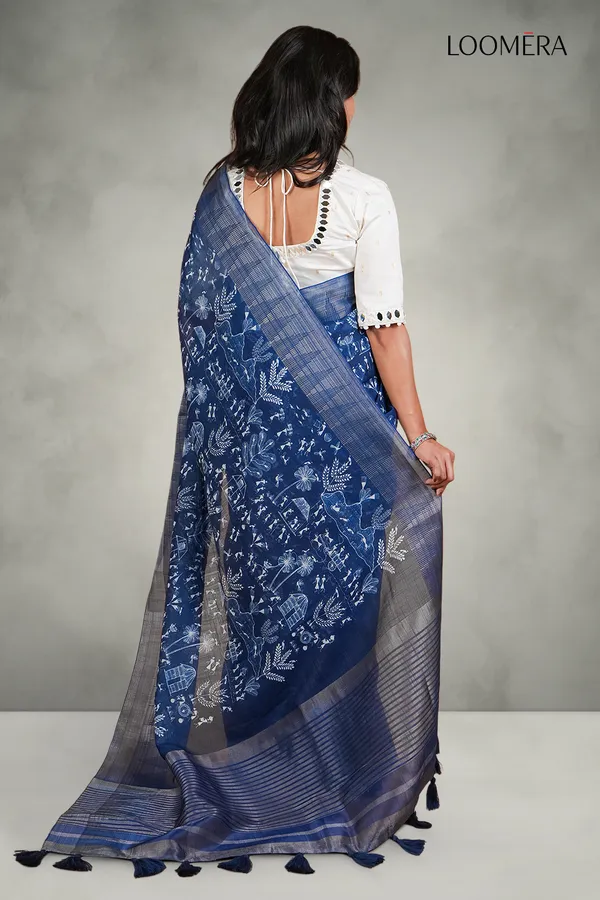 Indigo_Blue_Cotton_Printed_Saree_With_Zari_Border_And_Readymade_Blouse