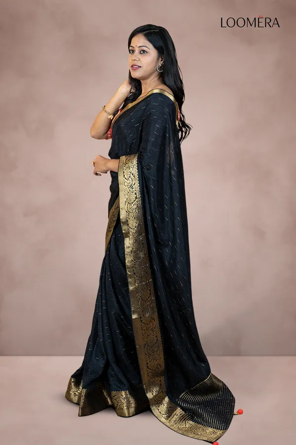 Black_Saree_With_Golden_Zari_Border_And_Designer_Blouse