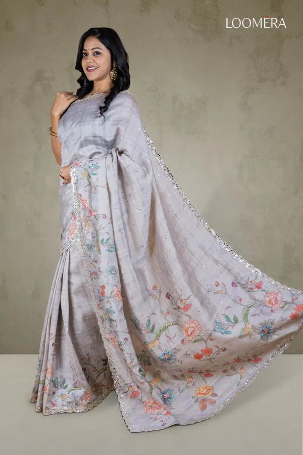 Lavender_Tussar_Silk_Saree_With_Mirror_Work_And__Floral_Scallop_Border