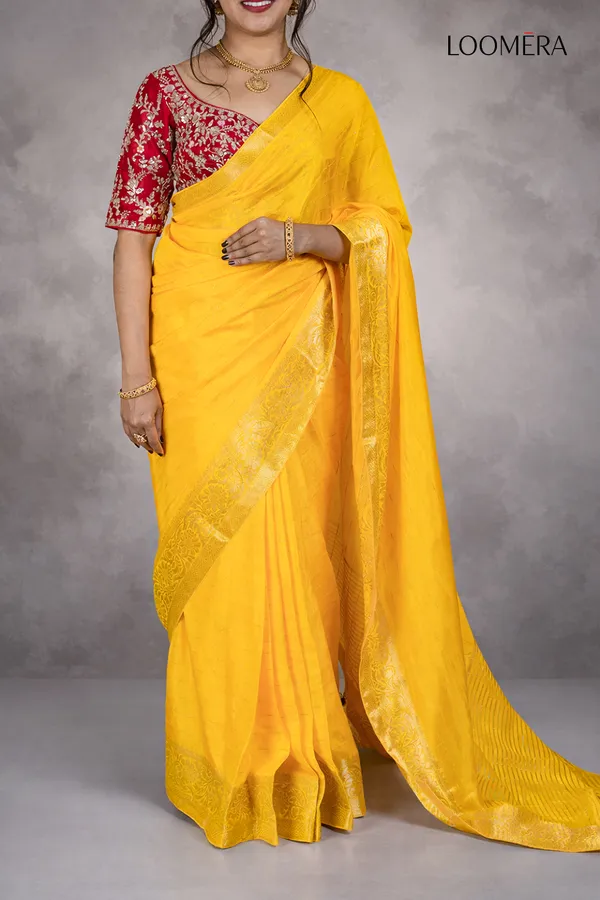Yellow_Saree_With_Golden_Zari_Border_And_Readymade_Blouse