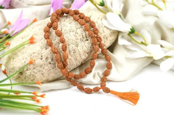 3_Mukhi_Rudrakshaã‚Â_Mala_Indonesian