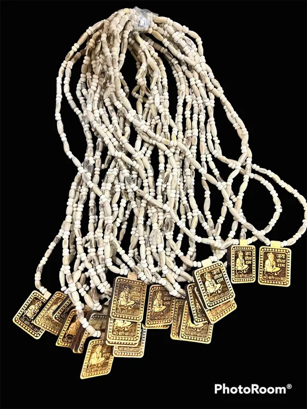 Tulsi_Kanthi_Mala_With_Hanuman_Ji_Locket