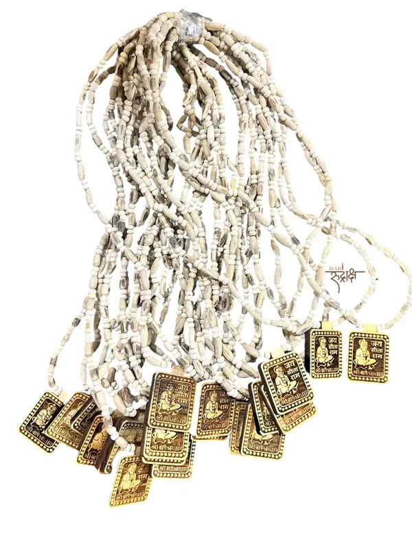 Tulsi_Kanthi_Mala_With_Hanuman_Ji_Locket