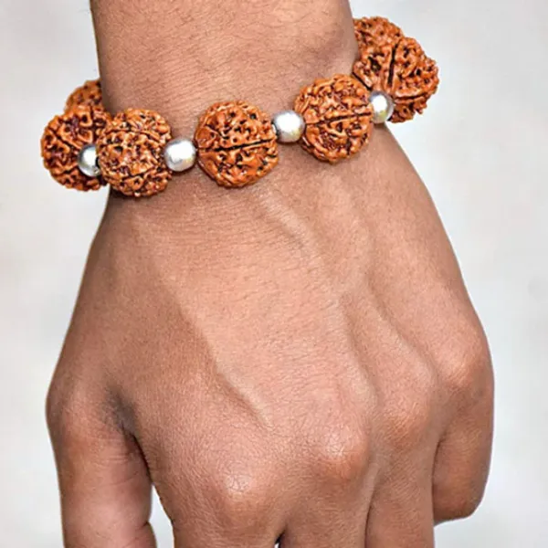 Charming_5_Mukhi_Rudraksha_&_Parad_Beads_Bracelet