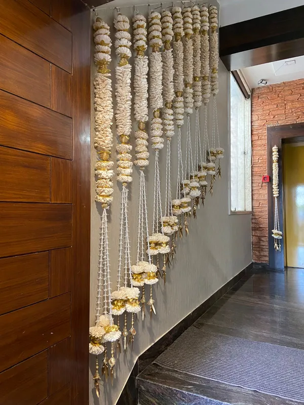 Solawood_Flower_Hanging