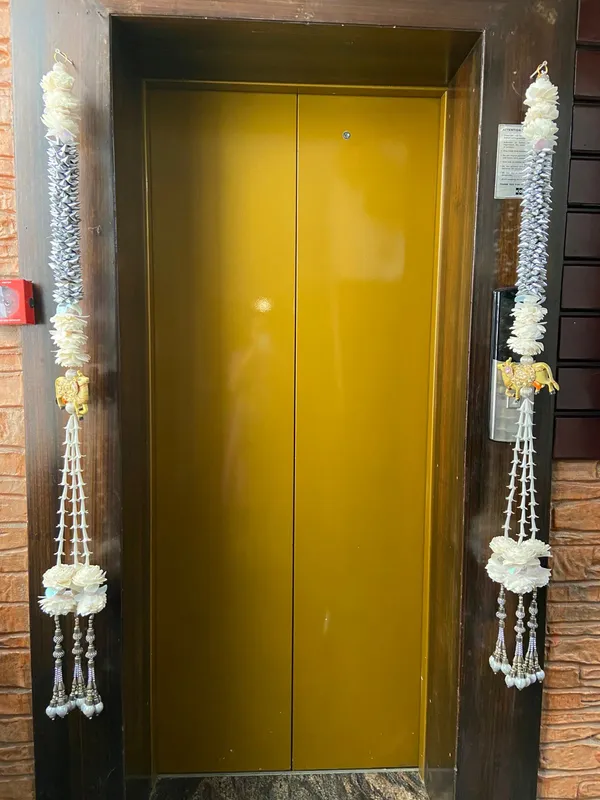 Solawood_Flower_Hanging