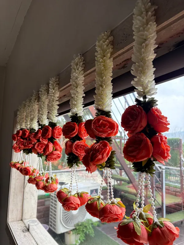 9_Flower_Hanging