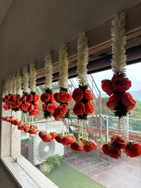 9_Flower_Hanging