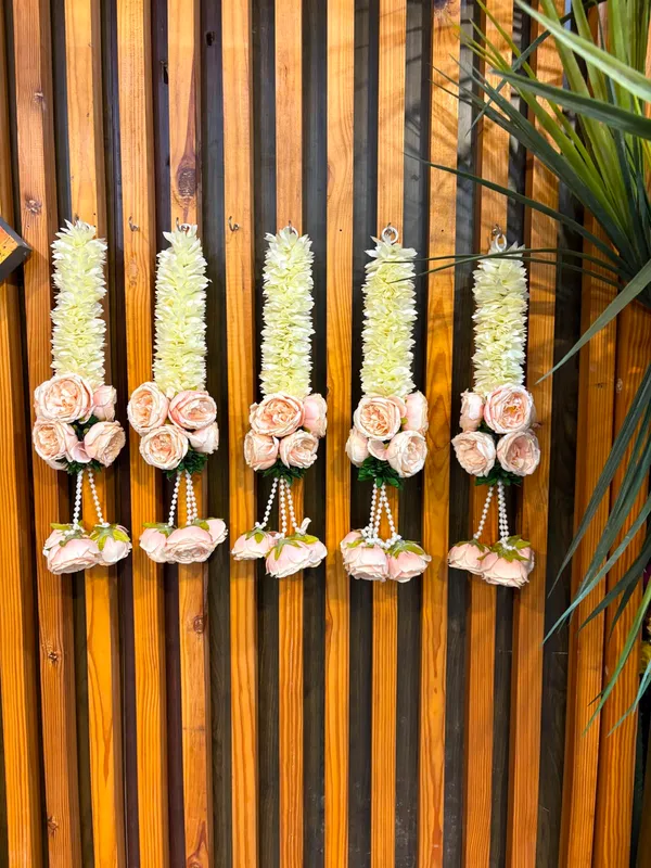 9_Flower_Hanging