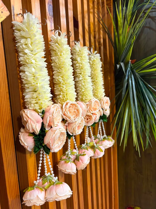 9_Flower_Hanging