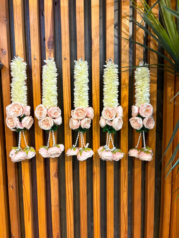9_Flower_Hanging