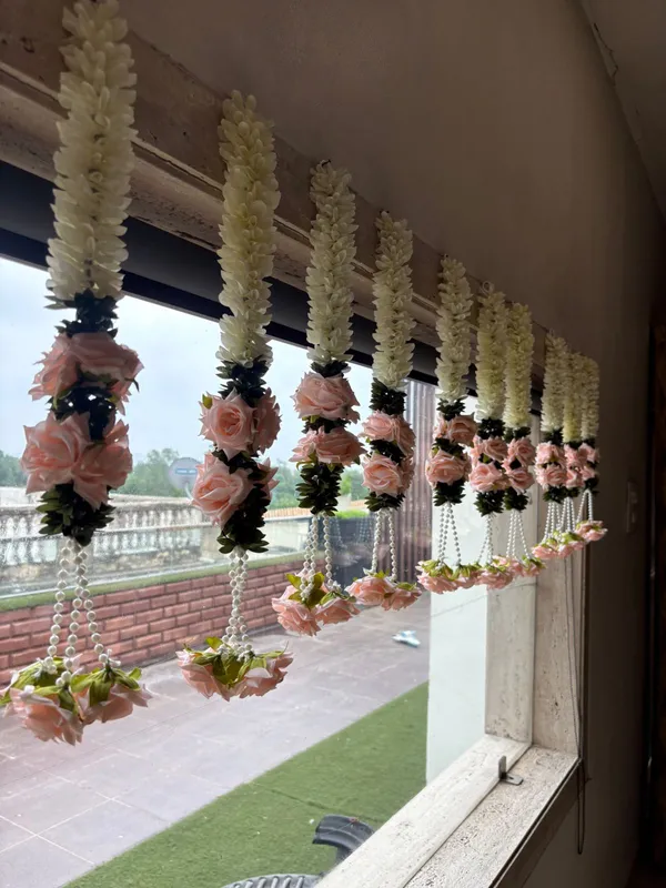 9_Flower_Hanging
