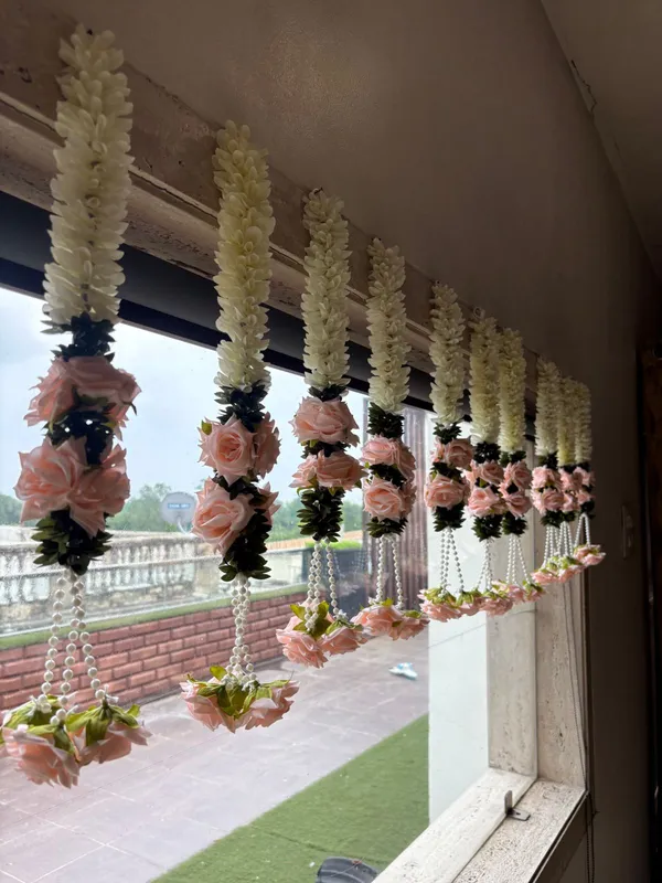 9_Flower_Hanging