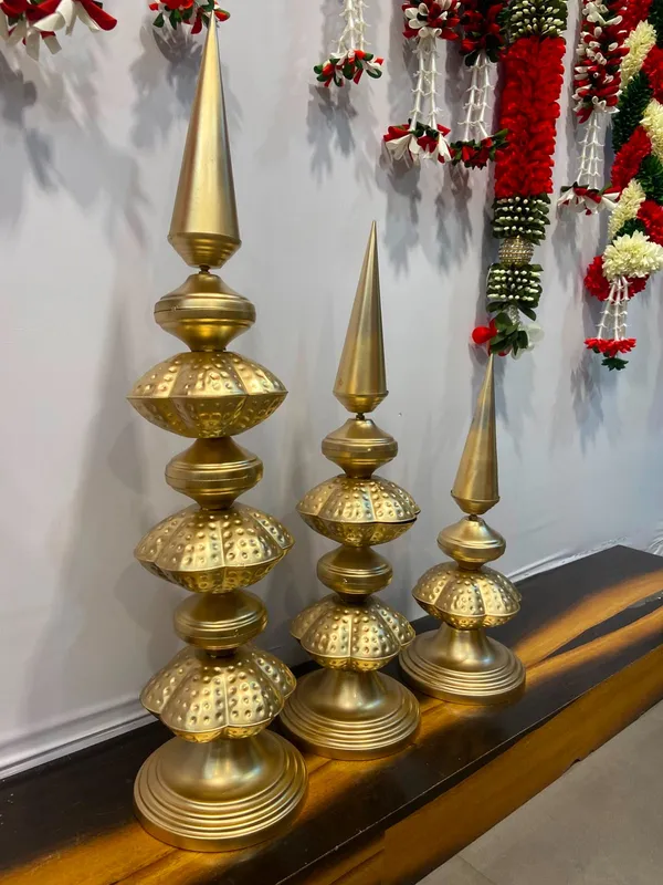 KALASH_METAL_STAND_Set_Of_3
