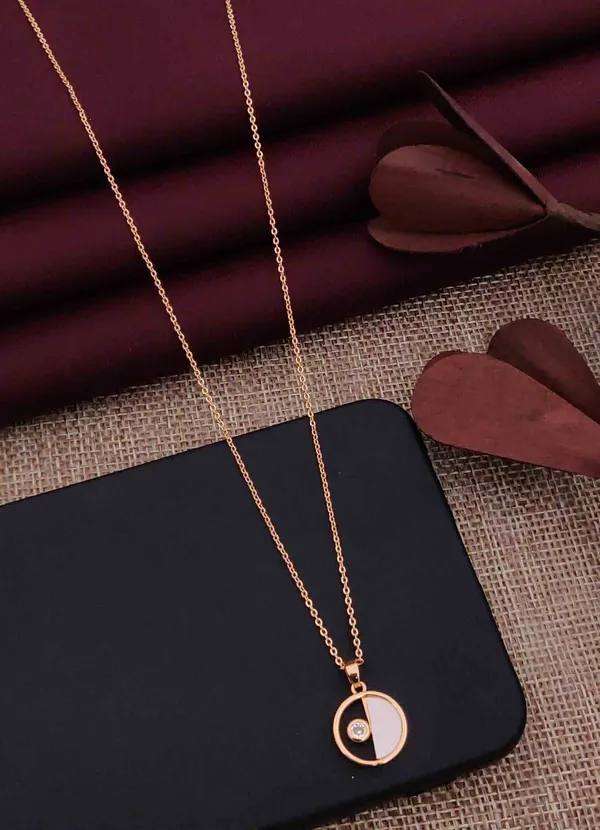Gold_And_White_Premium_Alloy_Necklace_For_Women
