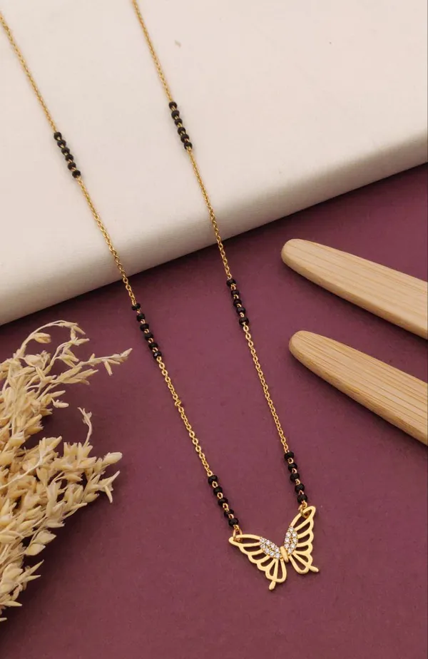 Gold_And_Black_Premium_Alloy_Mangalsutra_For_Women