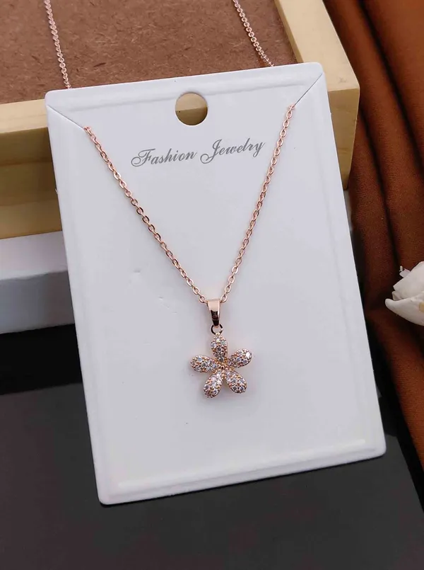 Gold_And_White_Premium_Alloy_Necklace_For_Women