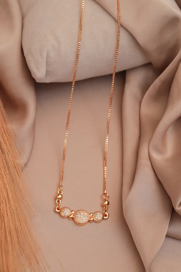 Gold_And_White_Premium_Alloy_Necklace_For_Women