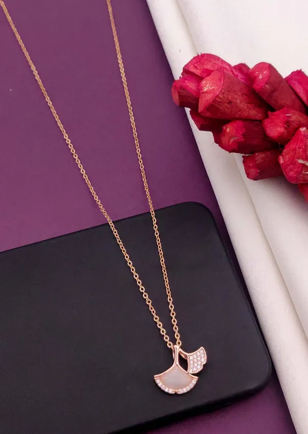 Gold_And_White_Premium_Alloy_Necklace_For_Women