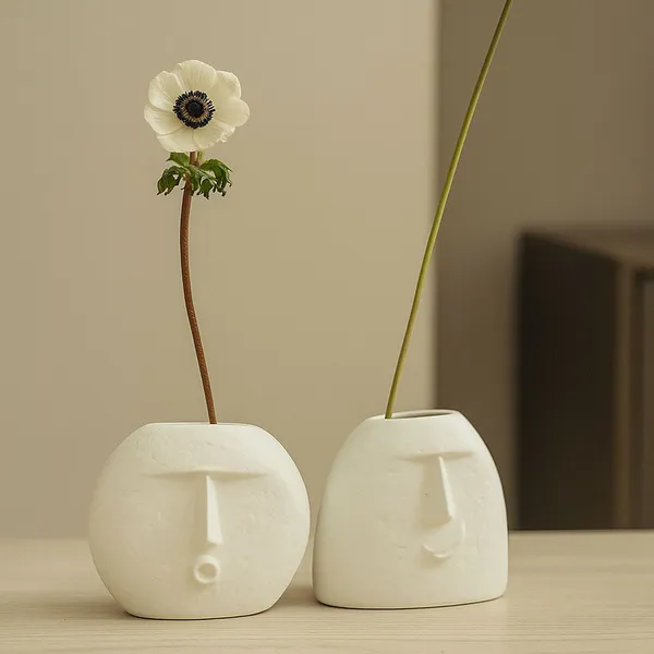 Beige_Ceramic_Kiss_Vase_Set_For_Home,_Temple,_Office_Decor