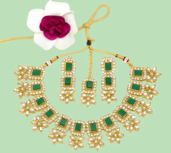Green_Alloy_Gold_Plated_Earring_&_Necklace_Set_For_Women