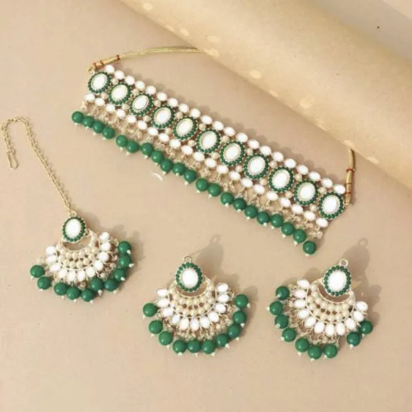 Gold_Plated_Alloy_Necklace_Set_With_Mang_Tikka