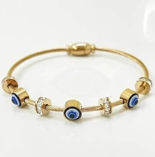 Golden_Brass_Artificial_Beads_And_Stone_And_Pearl_Bracelet_For_Women