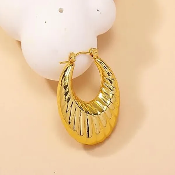 Gleamline_Mnimal_Hug__Hoop_Erarrings