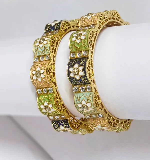 Golden_Alloy_Artificial_Stone_And_Beads_Bangles_For_Women