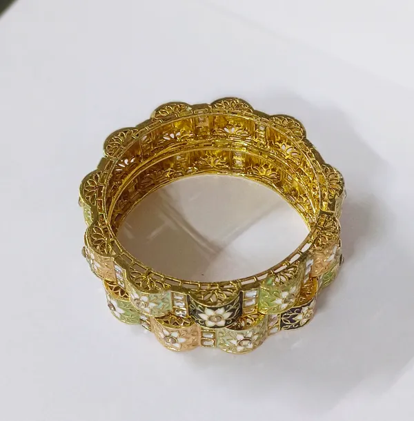 Golden_Alloy_Artificial_Stone_And_Beads_Bangles_For_Women