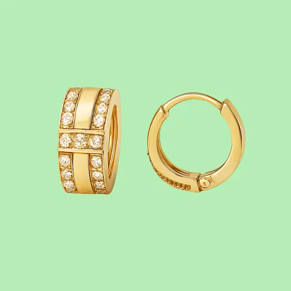 Diamond_Huggie_Hoop_Earrings_For_Women