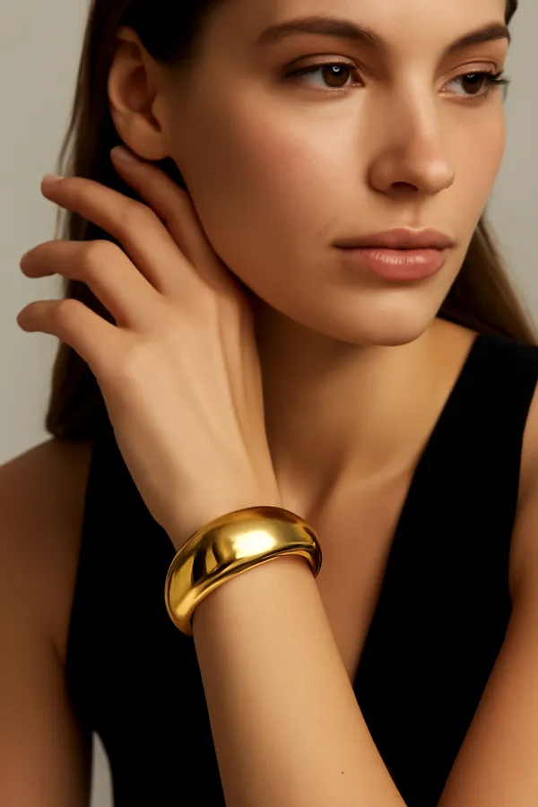 Golden_Alloy_Artificial_Beads_And_Stone_And_Pearl_Bracelet_For_Women