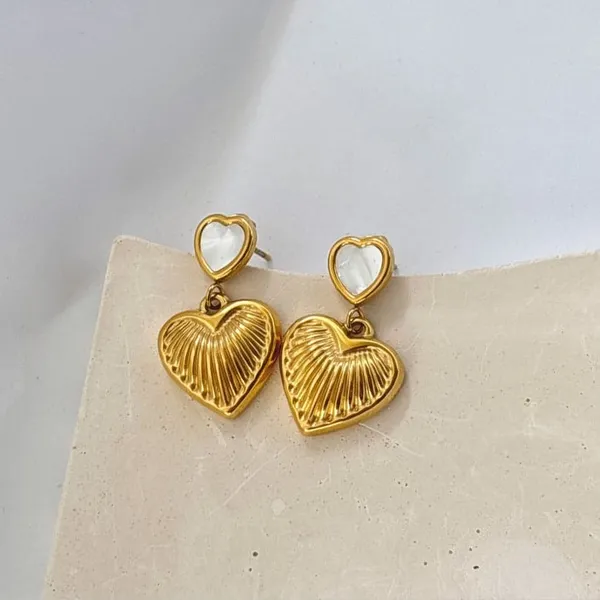 Heart_Drop_Earrings