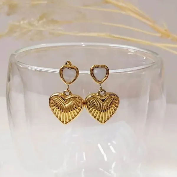 Heart_Drop_Earrings