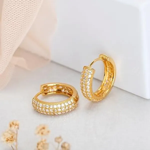 Diamond_Huggie_Hoop_Earrings_For_Women