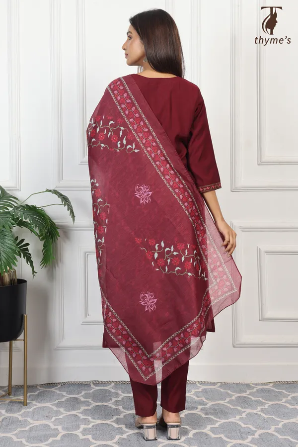 Maroon_Vatican_Polyester_Base_Kurti_Pant_&_Dupatta_Set_For_Women