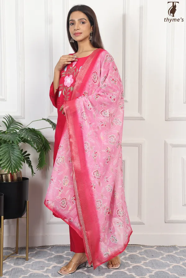 Pink_Mul_Chanderi_Printed_Kurta_3_Pcs_Set_For_Women