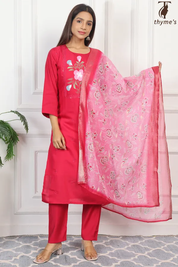 Pink_Mul_Chanderi_Printed_Kurta_3_Pcs_Set_For_Women