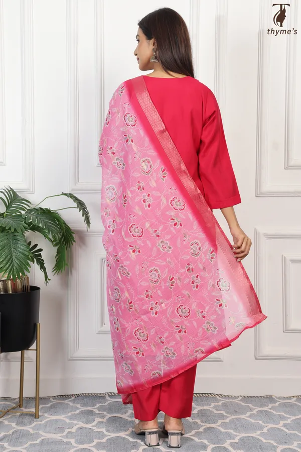 Pink_Mul_Chanderi_Printed_Kurta_3_Pcs_Set_For_Women