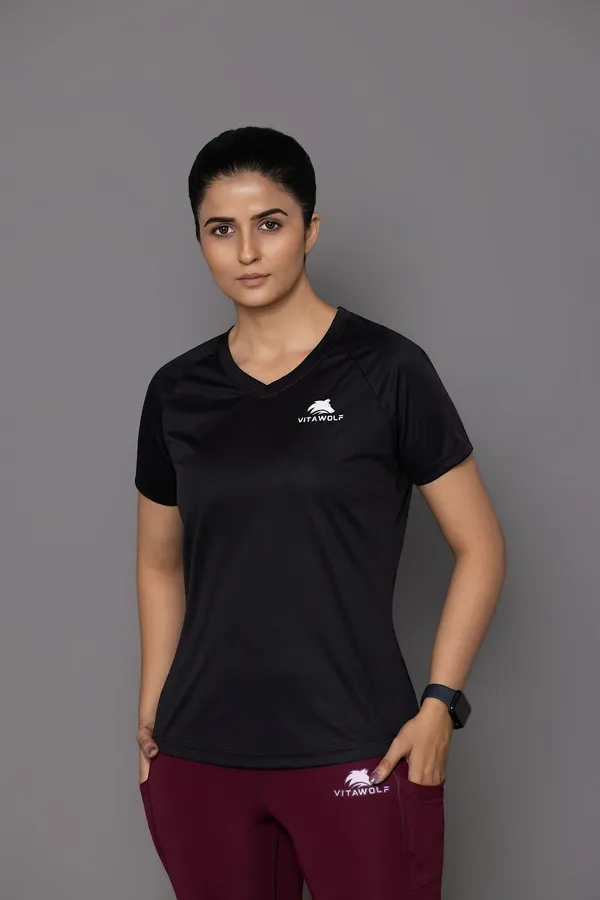 Black_Polyester_Casual_T-Shirt_For_Women
